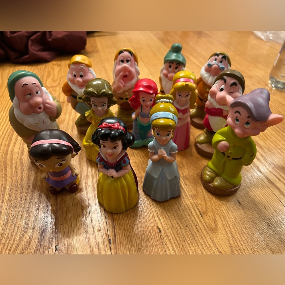 Disney princess and seven dwarfs figurines